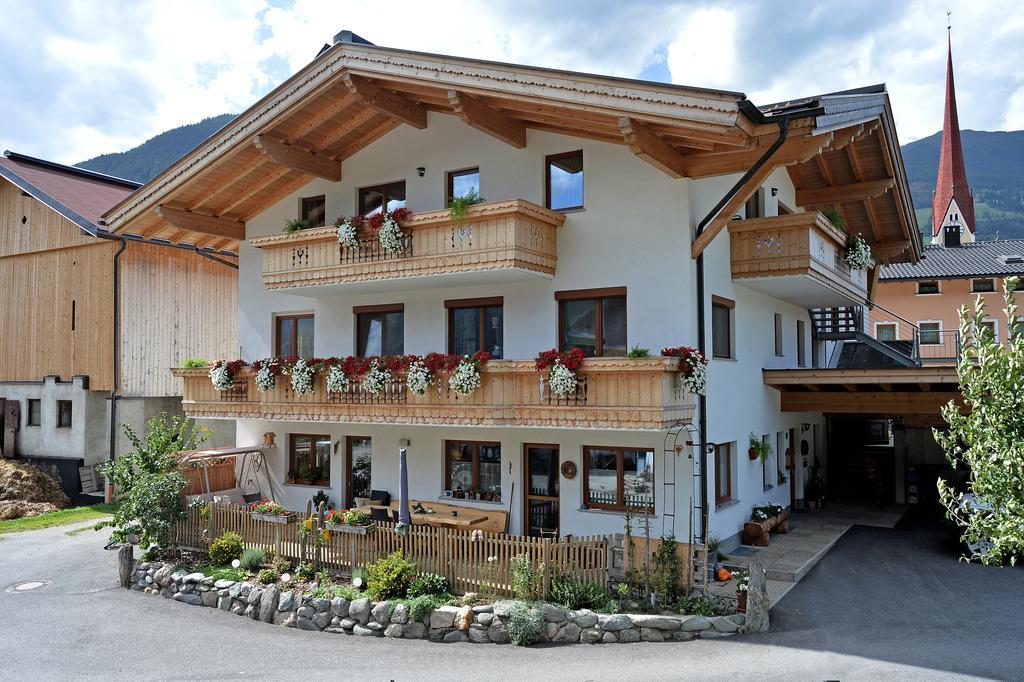 Talhammerhof Uderns Habitación foto